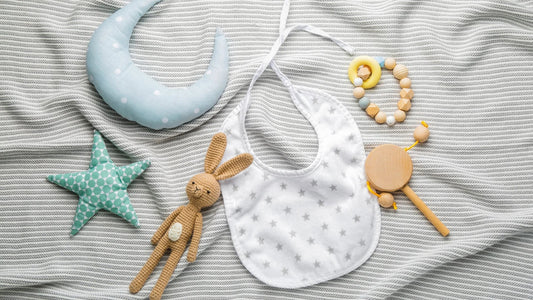 How to Make Custom Baby Bibs