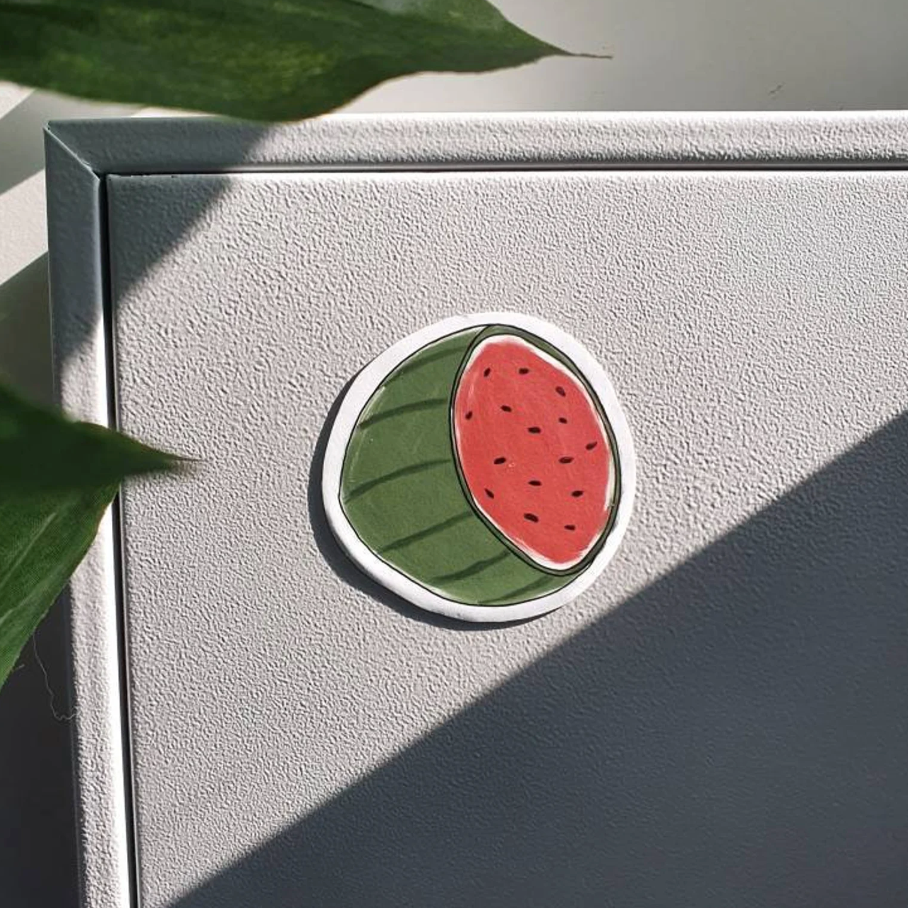 Custom Magnets - Yourstuffmade.com