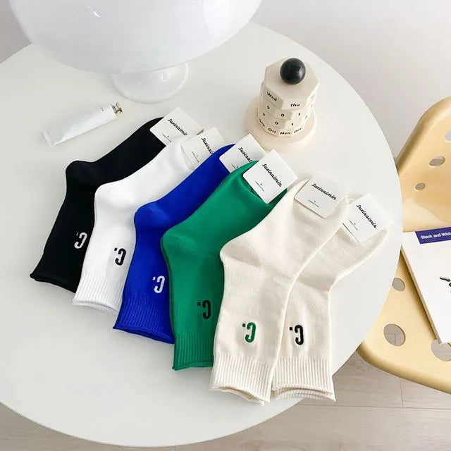 Custom Socks - Yourstuffmade.com