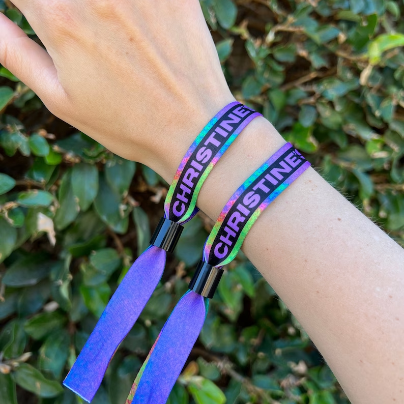 Custom Wristbands - Yourstuffmade.com