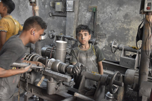 The Dark Side of Overseas Manufacturing ⚠️