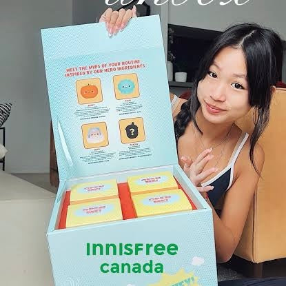 กล่องแกะของขวัญตุ๊กตาผ้าสำหรับอินฟลูเอนเซอร์ของ Innisfree