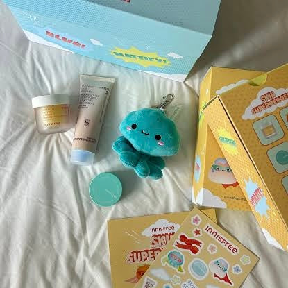 ชุดแคมเปญ Innisfree และตุ๊กตาผ้าเซอร์ไพรส์