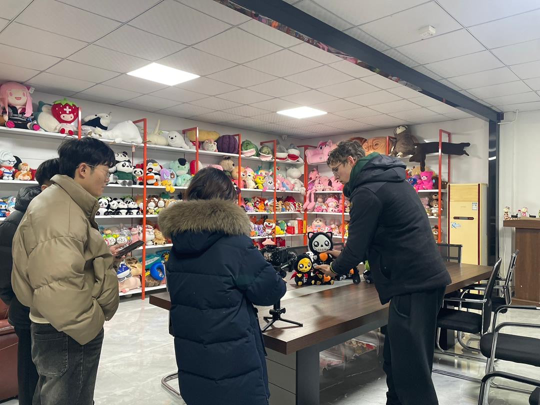 Private Factory Guided Tour - Factory Tour - Yourstuffmade.com -  Ethical Tours - express cheap ethical custom products